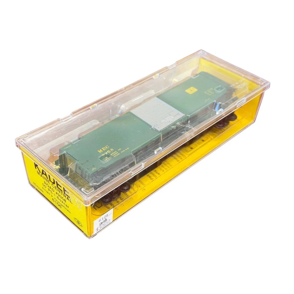 HO‎ Scale Kadee 6106 MEC Maine Central Pine Tree Route 50' PS-1 Boxcar #9358